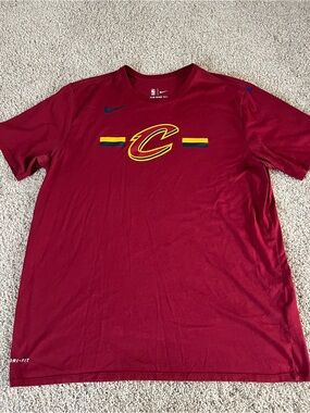 Cleveland Cavaliers Nike Men's Maroon Performance T-Shirt